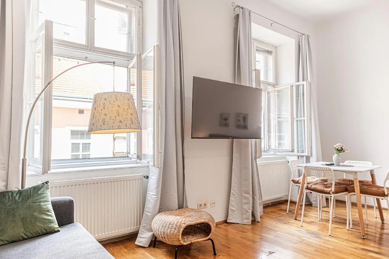 Smart 2Br Apt. Perfect For Longstays Near Rennweg Vienna