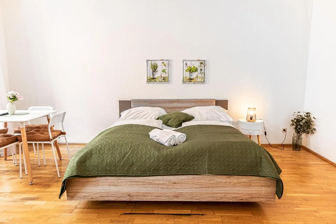 Smart 2Br Apt. Perfect For Longstays Near Rennweg Vienna 0*,  Austria