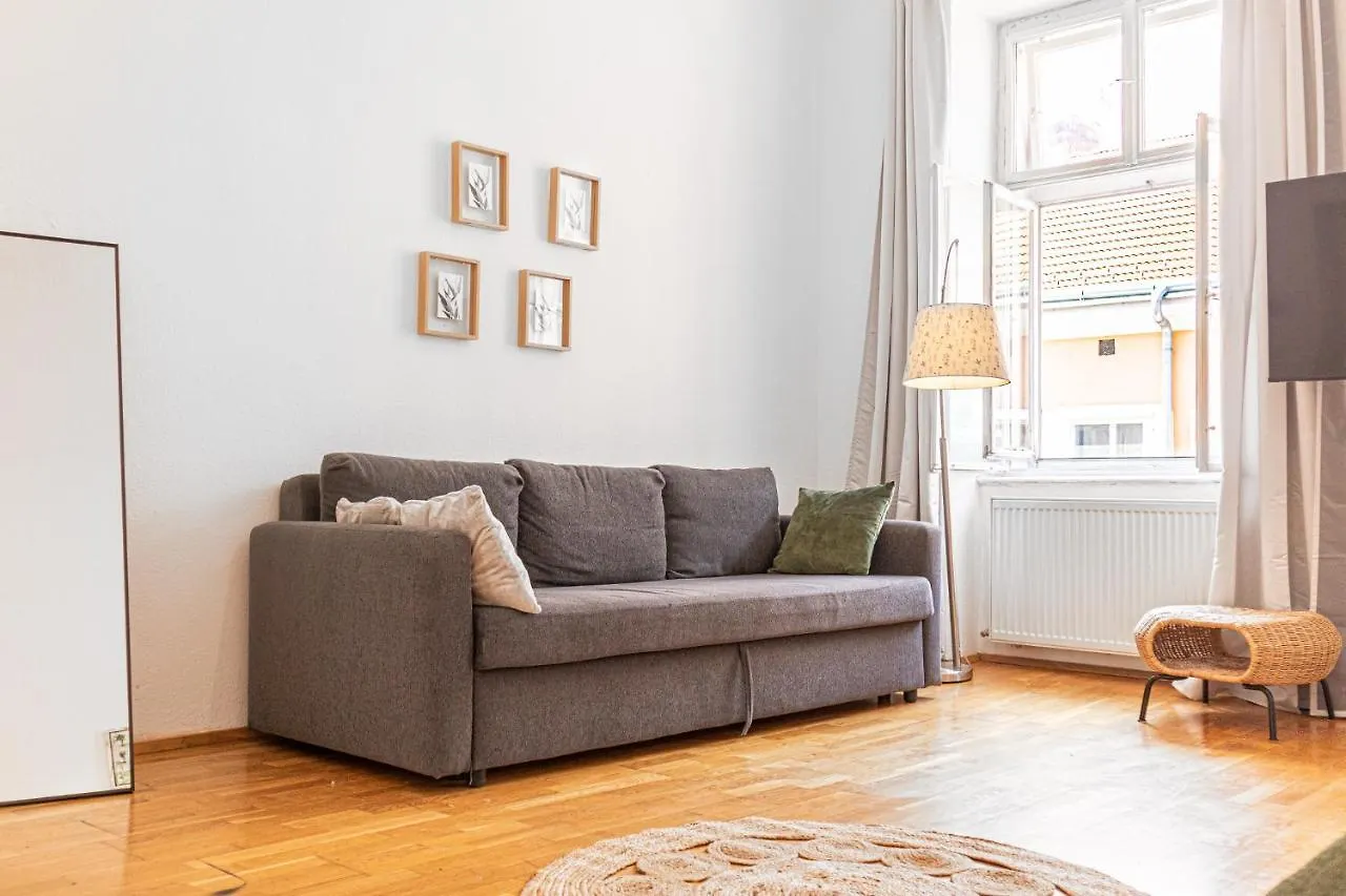 Apartament Smart 2Br Apt. Perfect For Longstays Near Rennweg Wiedeń